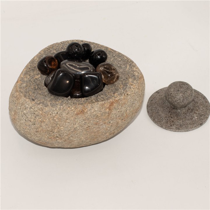 Natural Riverstone Grounding Pot - Large (aprox 15x12cm)
