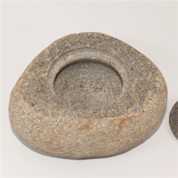 Natural Riverstone Grounding Pot - Large (aprox 15x12cm)